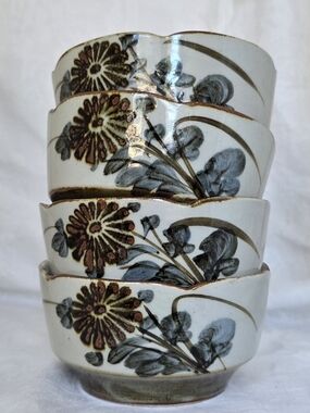 Hand-Painted Floral Ceramic Nesting Bowls in White and Brown